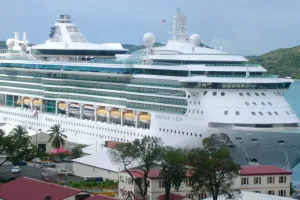 Our Top 5 Picks on the 2025 Caribbean Route for Cruises Aboard Serenade of the Seas