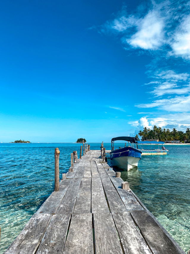 San Blas Island. Photo by Sol Cerrud on Unsplash