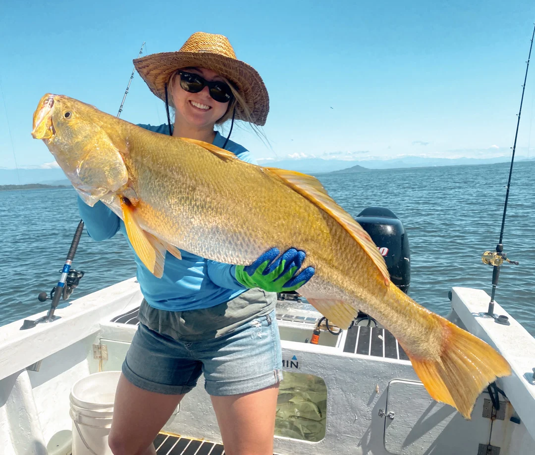 Private Mangroves Fishing Charter in Chiriquí